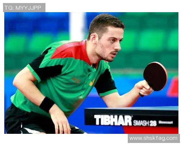 克鲁与布莱克本激战正酣谁能在这场较量中笑到最后